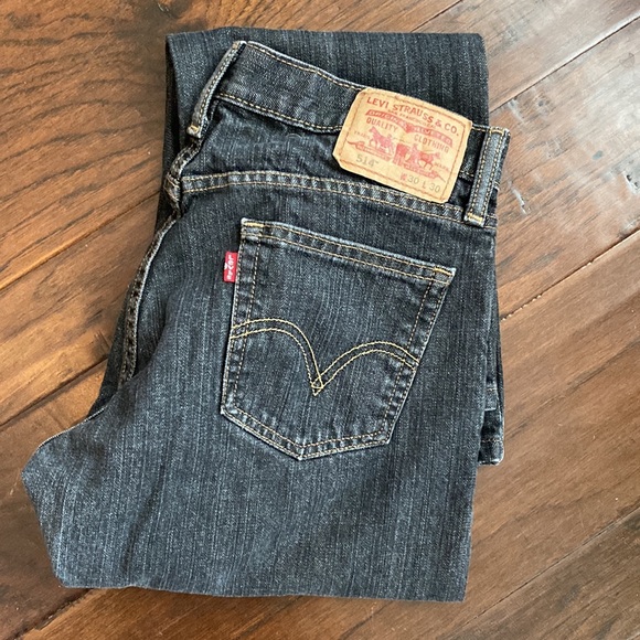 Levi’s 514 Jeans - Picture 1 of 6